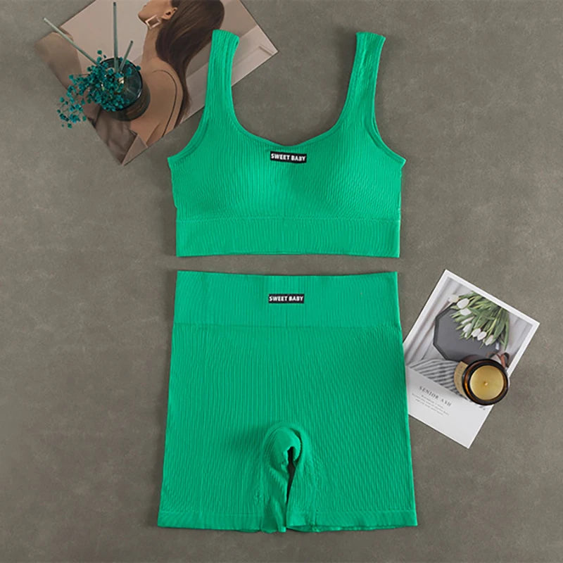 Women Seamless Yoga Set.