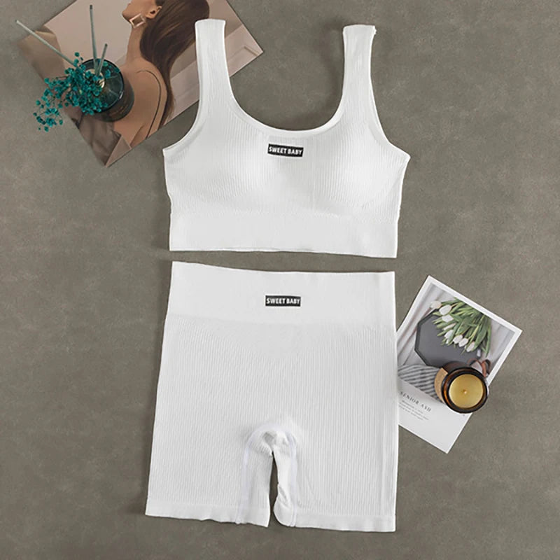Women Seamless Yoga Set.