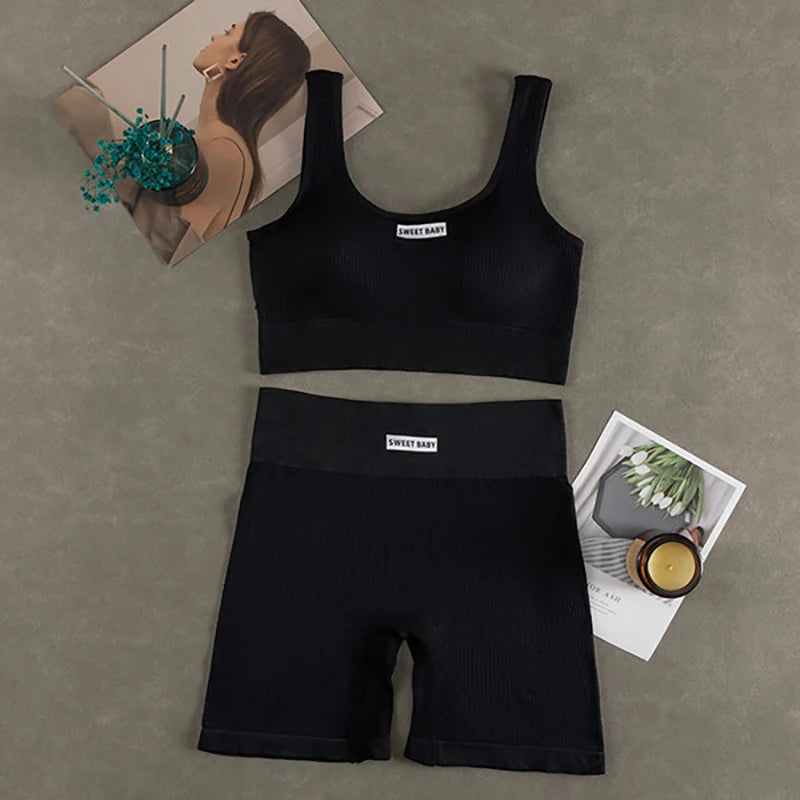 Women Seamless Yoga Set.